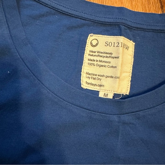 Lot of 2 For Days organic cotton sustainable t shirts blue green M NWT - Picture 4 of 5